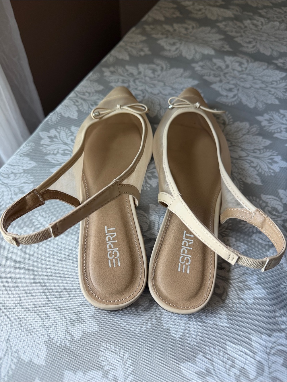 Esprit Nude Pointed Toe Slingback Flats with Bow Accent - Picture 4 of 6